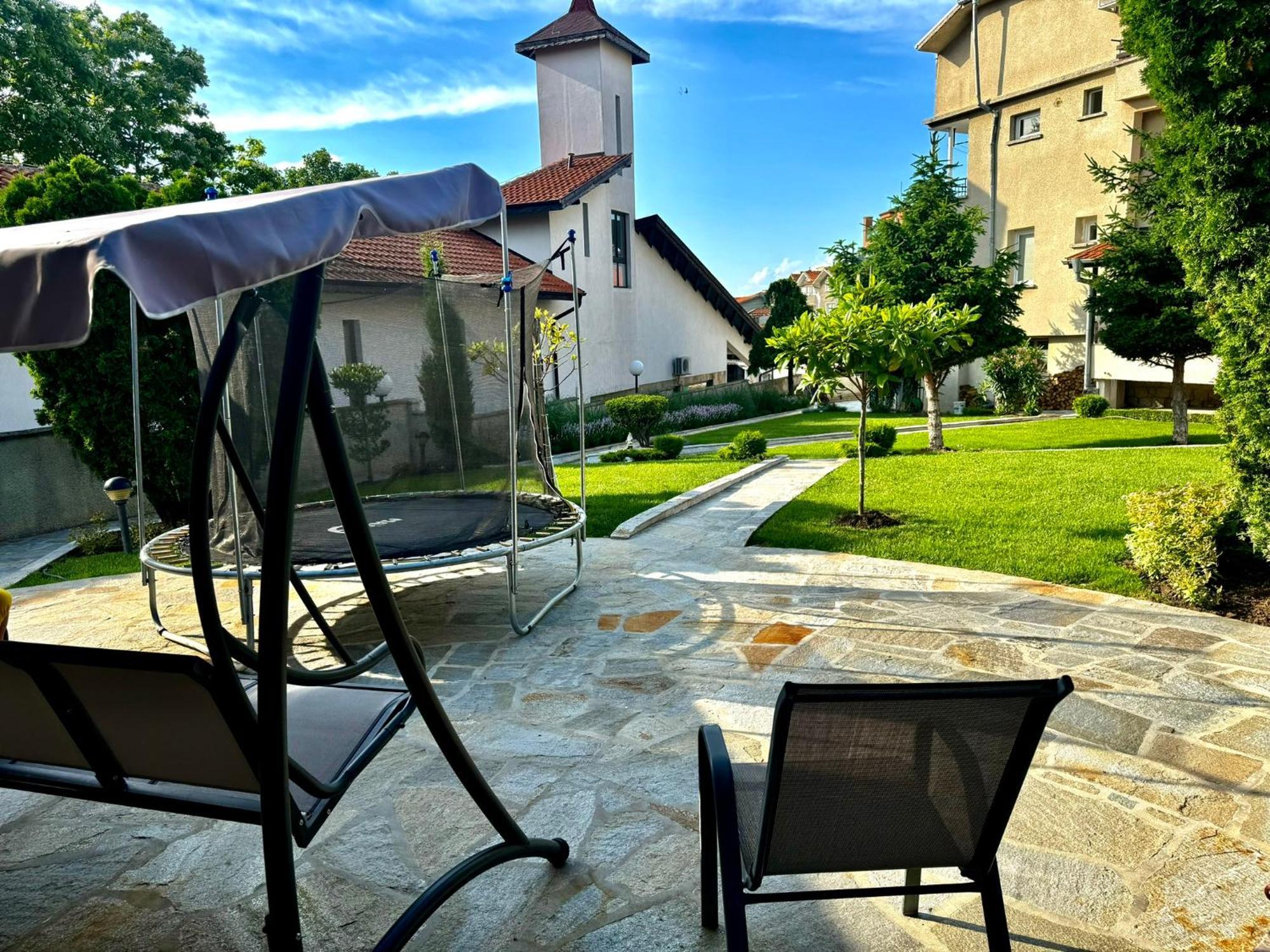 Guestrooms Stoyanovi Черноморец Экстерьер фото