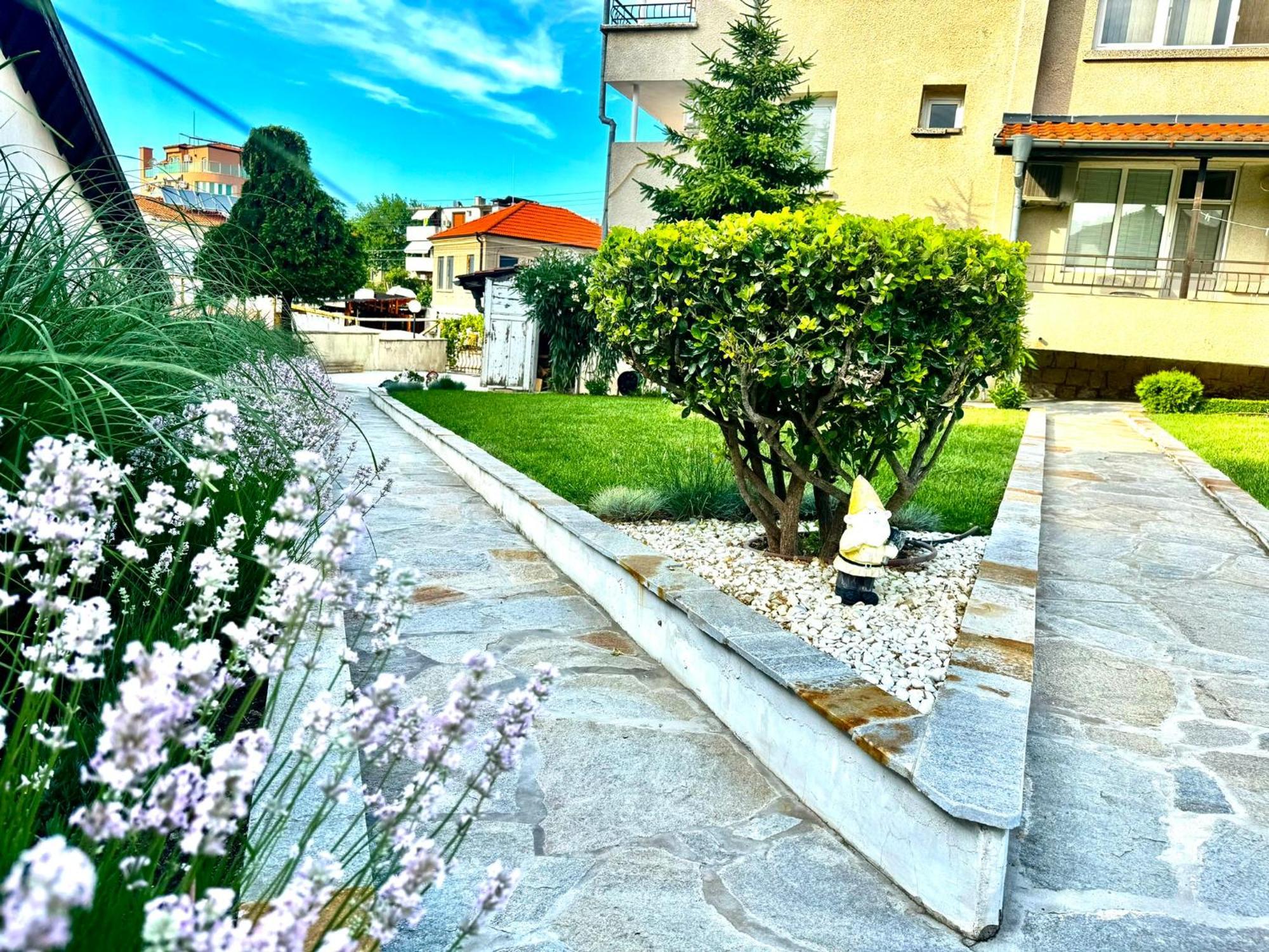Guestrooms Stoyanovi Черноморец Экстерьер фото