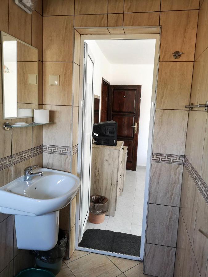 Guestrooms Stoyanovi Черноморец Экстерьер фото